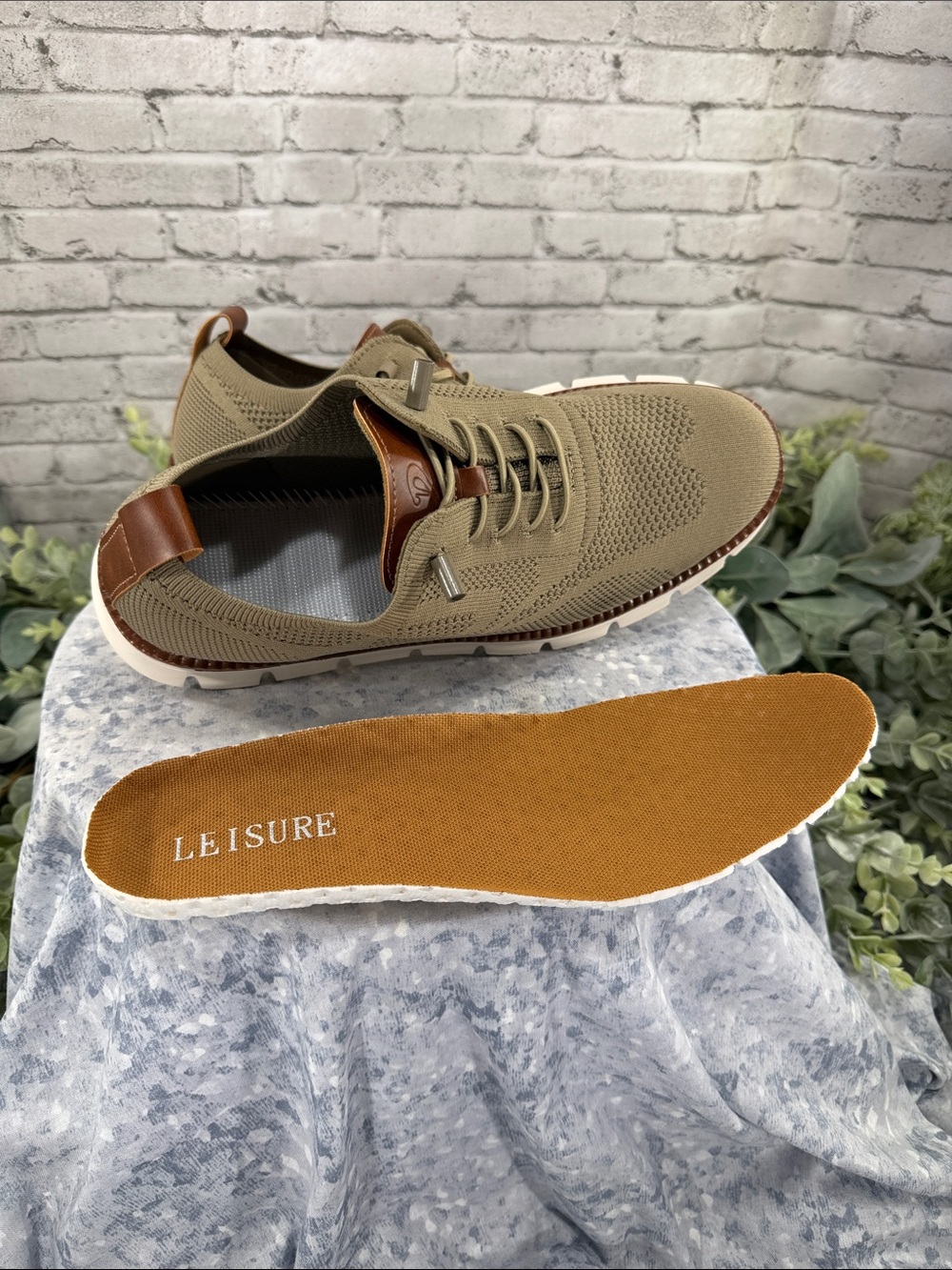 LEISURE “Wear Breeze” Taupe Stretch-Knit Ultra Light Casual Oxfords Mens 7.5M - Picture 9 of 11